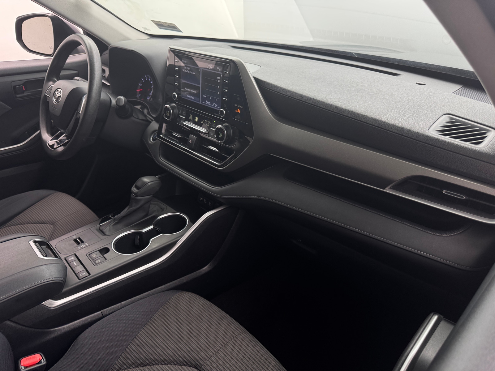 Thumbnail: 2020 Toyota Highlander - 3