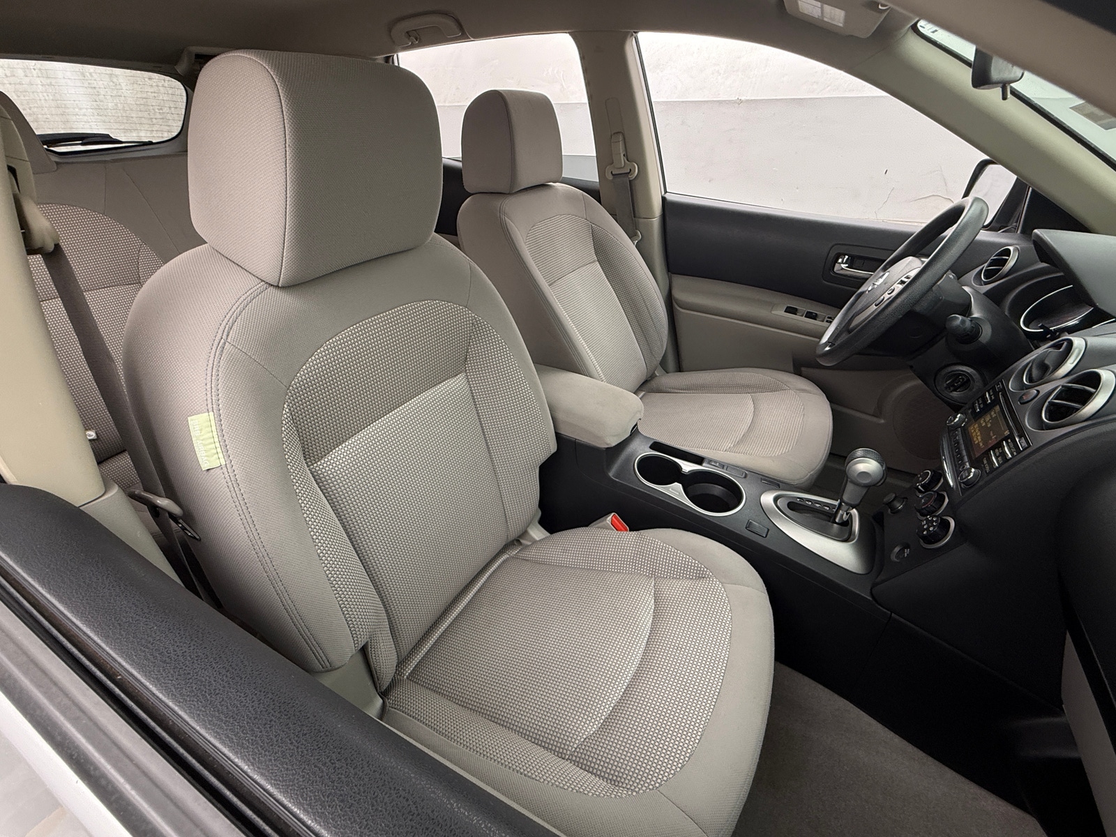 Thumbnail: 2013 Nissan Rogue - 2