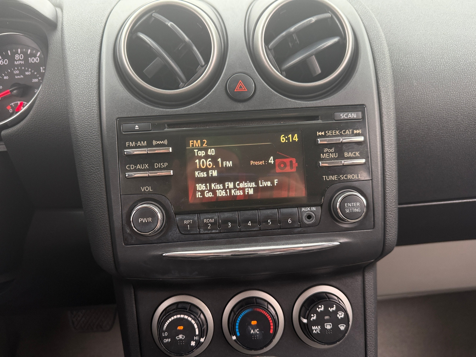 Thumbnail: 2013 Nissan Rogue - 4