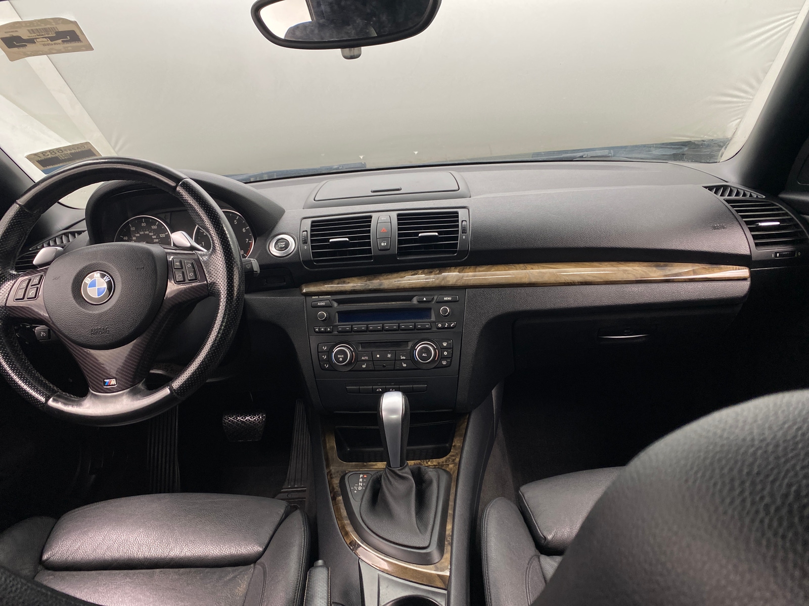 Thumbnail: 2010 BMW 1 Series - 2