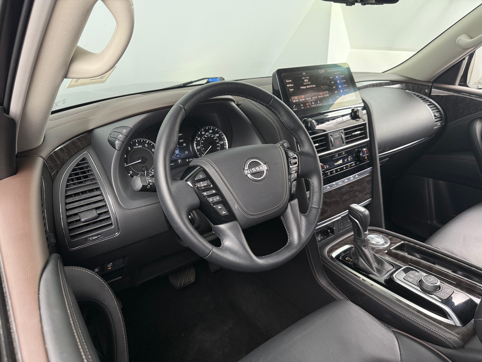 Thumbnail: 2024 Nissan Armada - 2