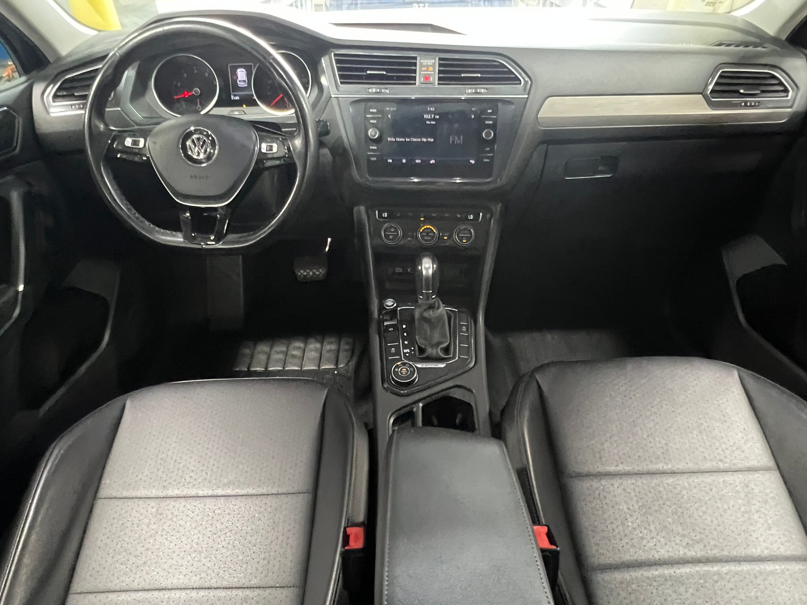 Thumbnail: 2018 Volkswagen Tiguan - 2