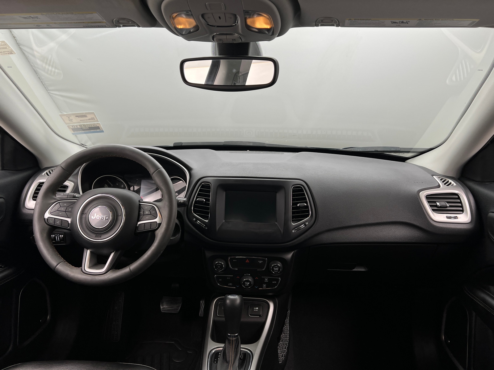 Thumbnail: 2021 Jeep Compass - 3