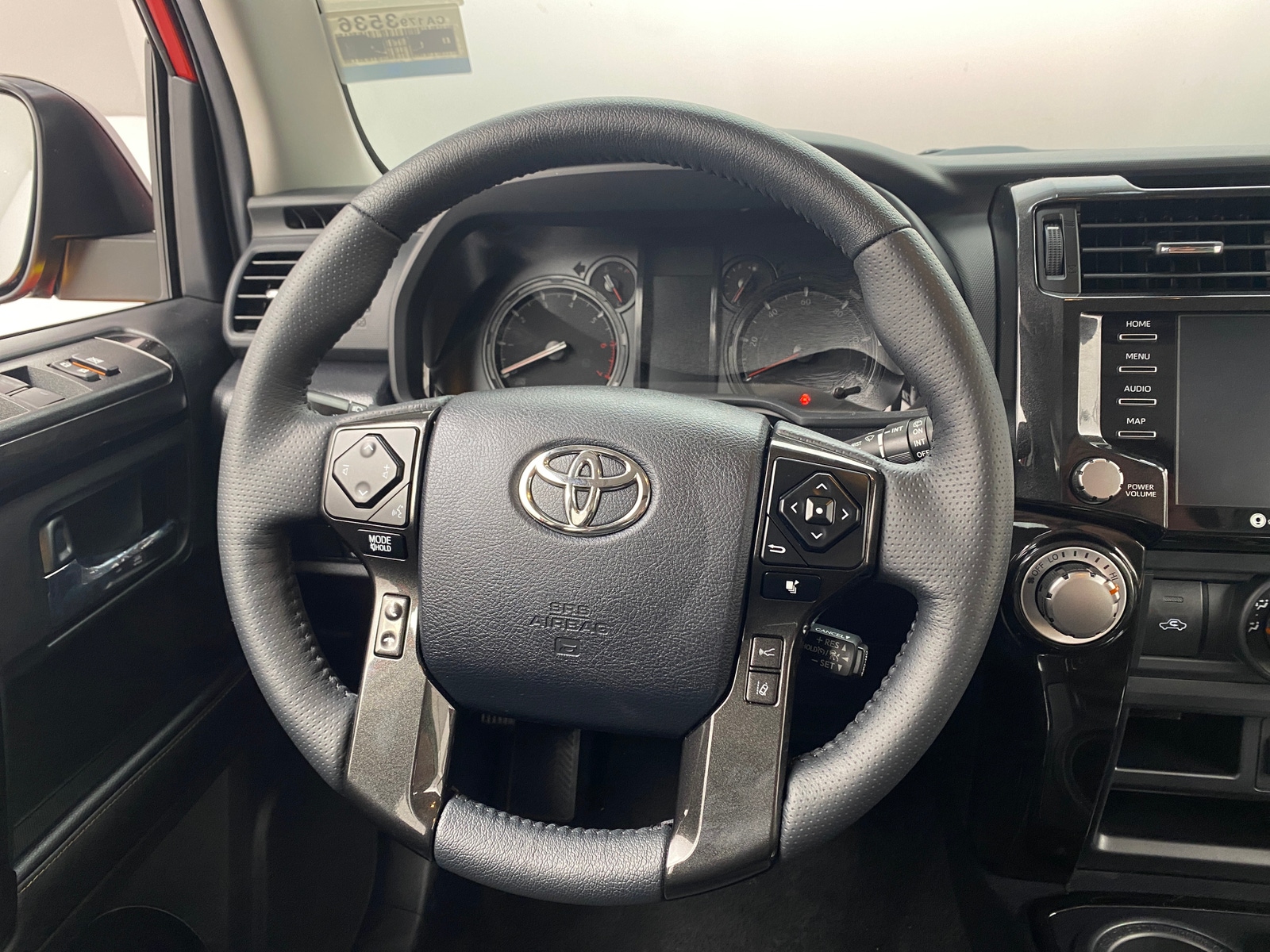 Thumbnail: 2023 Toyota 4Runner - 4