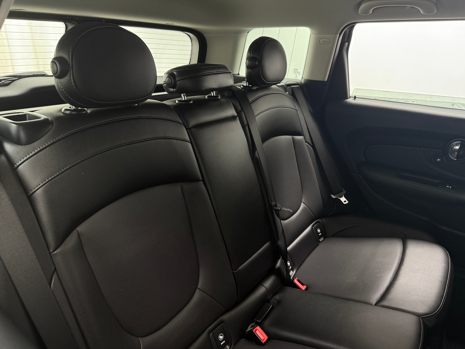 Thumbnail: 2017 MINI Cooper Clubman - 5