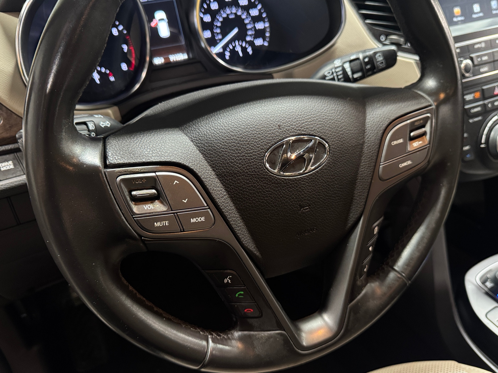 Thumbnail: 2018 Hyundai Santa Fe - 4