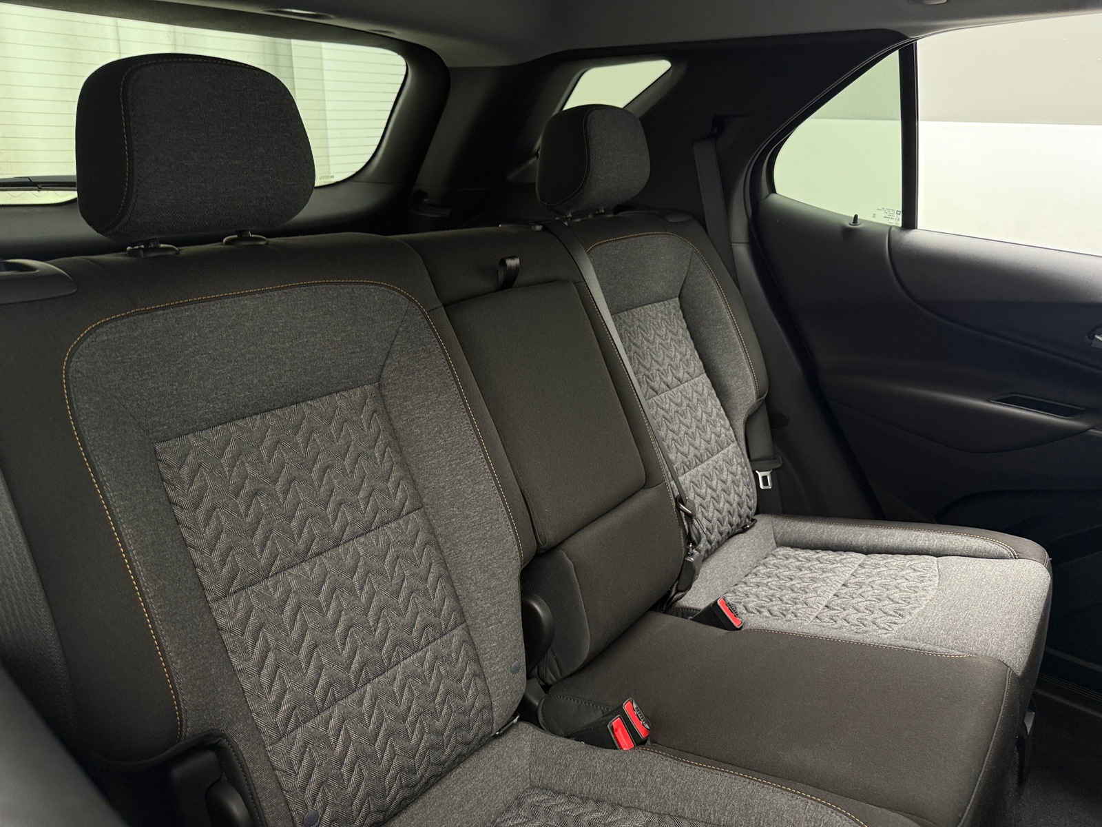 Thumbnail: 2023 Chevrolet Equinox - 6