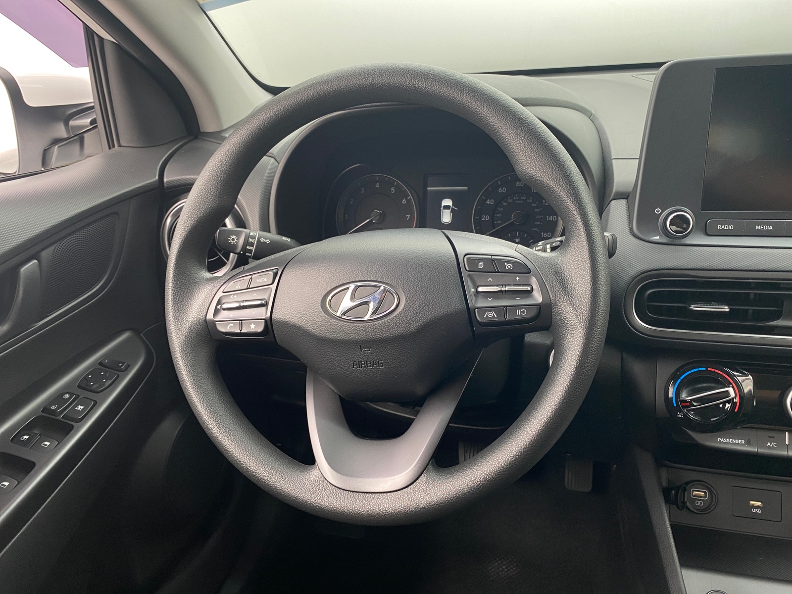 Thumbnail: 2022 Hyundai Kona - 5