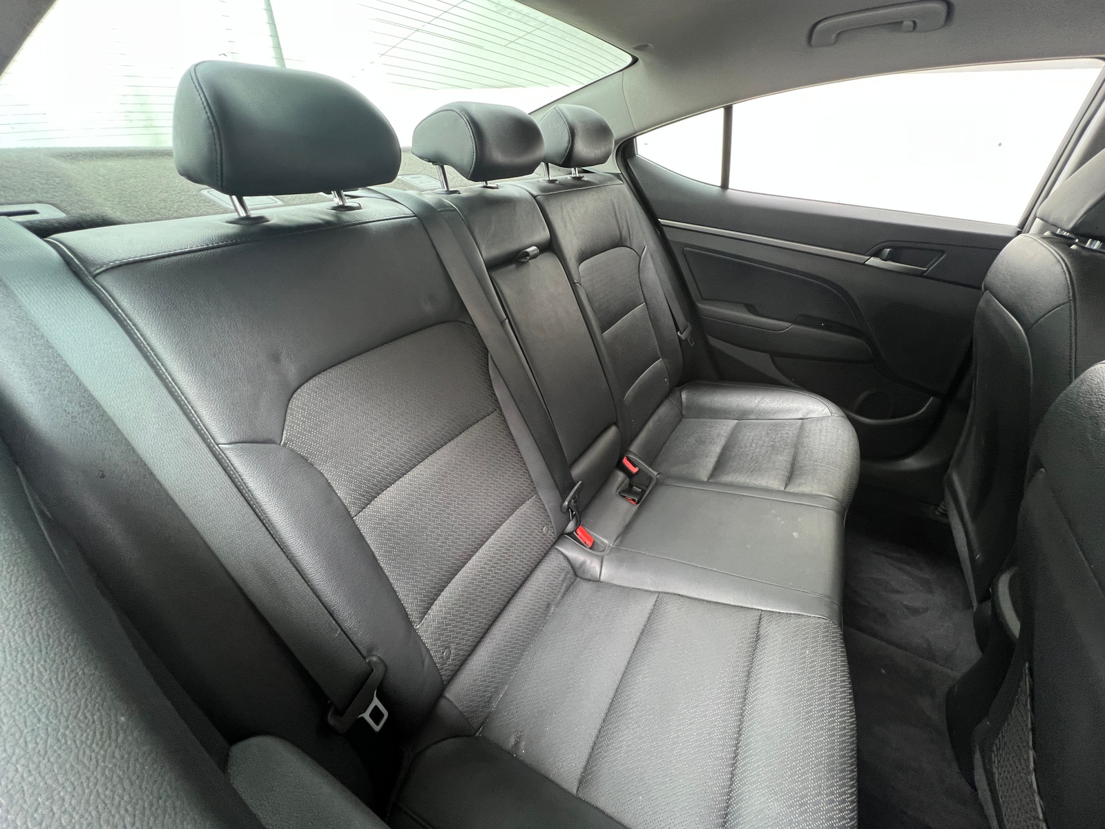 Thumbnail: 2018 Hyundai Elantra - 5