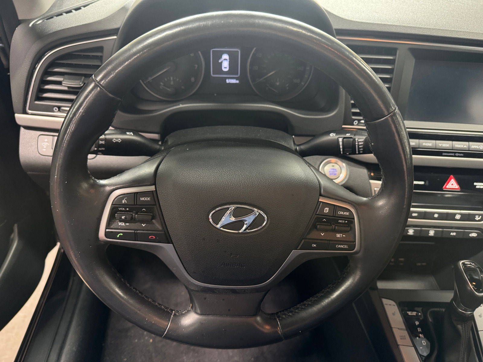 Thumbnail: 2018 Hyundai Elantra - 4