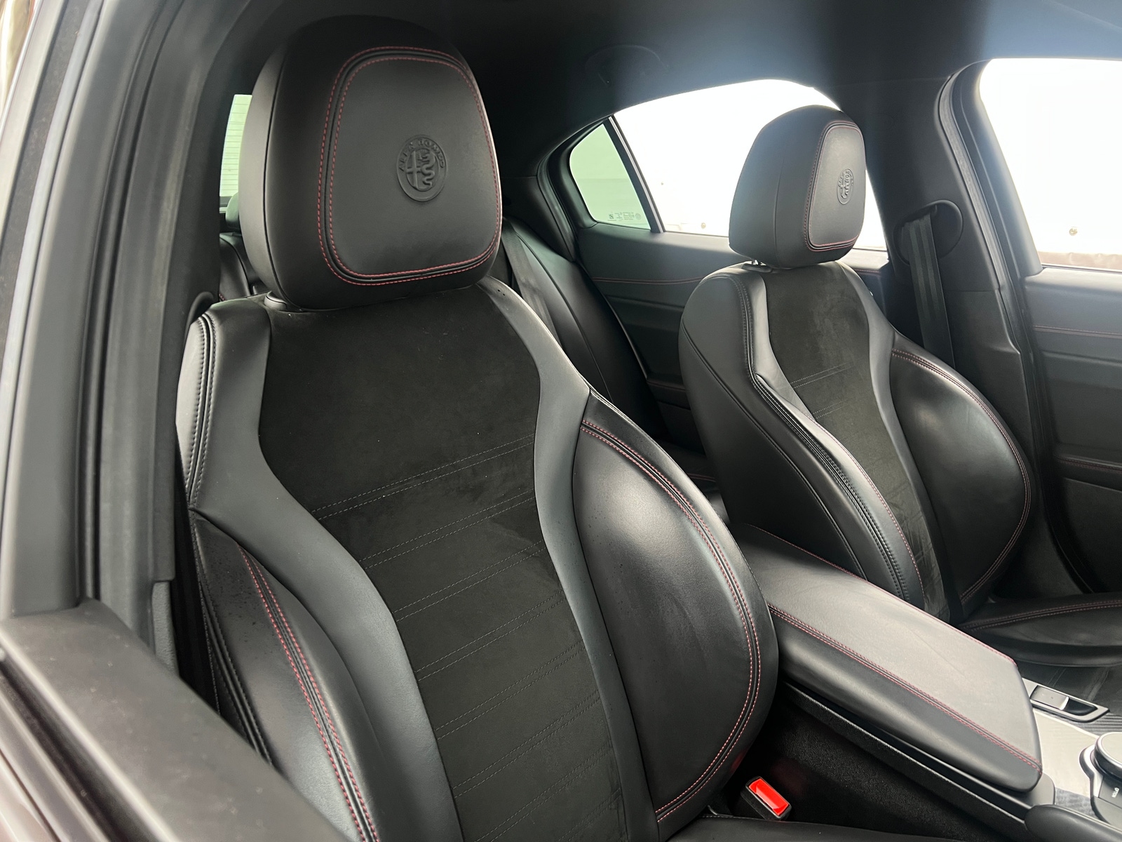 Thumbnail: 2019 Alfa Romeo Giulia - 2