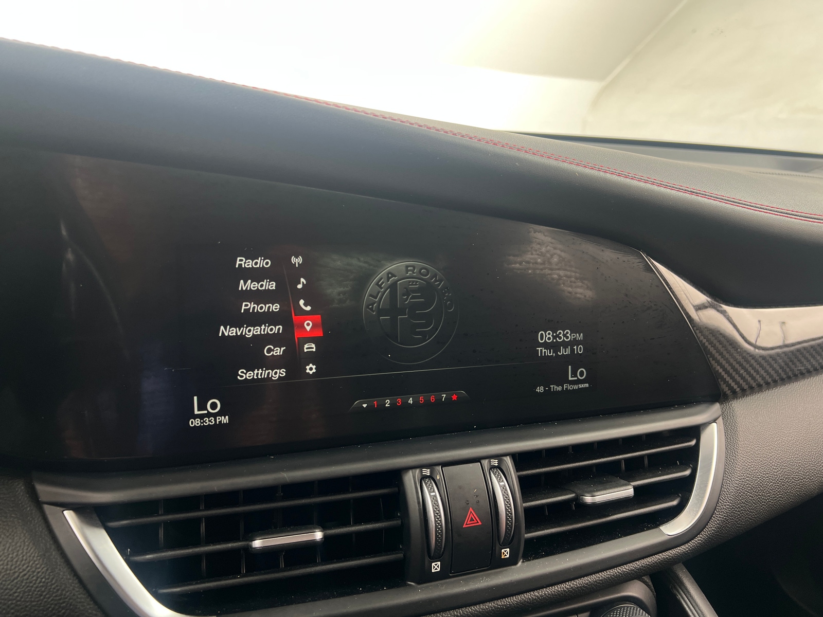 Thumbnail: 2019 Alfa Romeo Giulia - 4