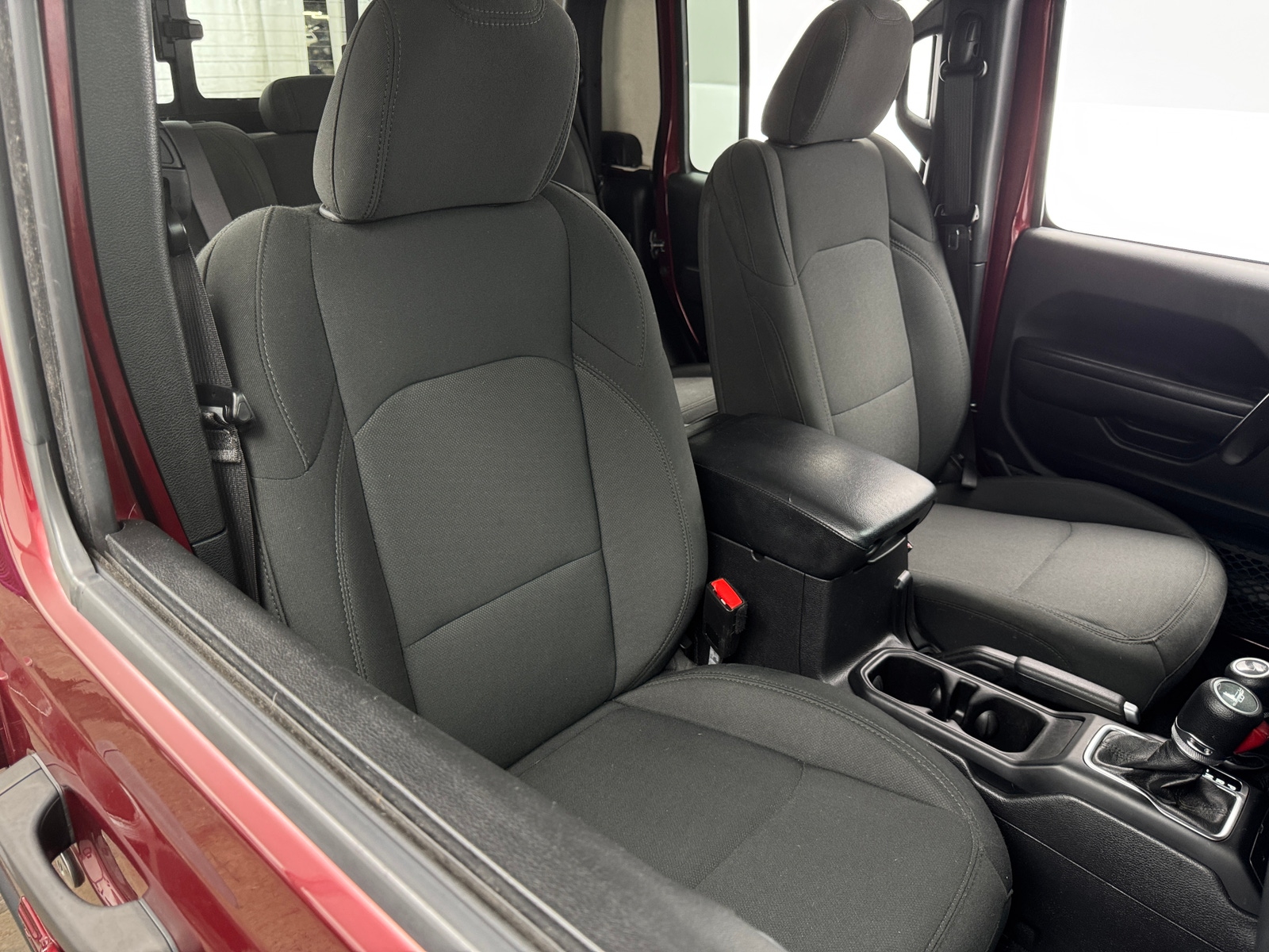 Thumbnail: 2021 Jeep Gladiator - 2