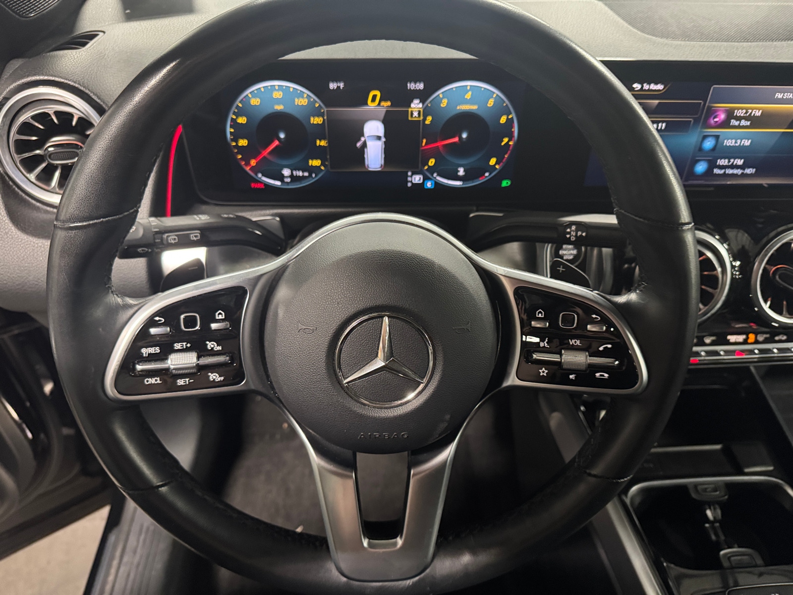 Thumbnail: 2023 Mercedes-Benz GLB - 4
