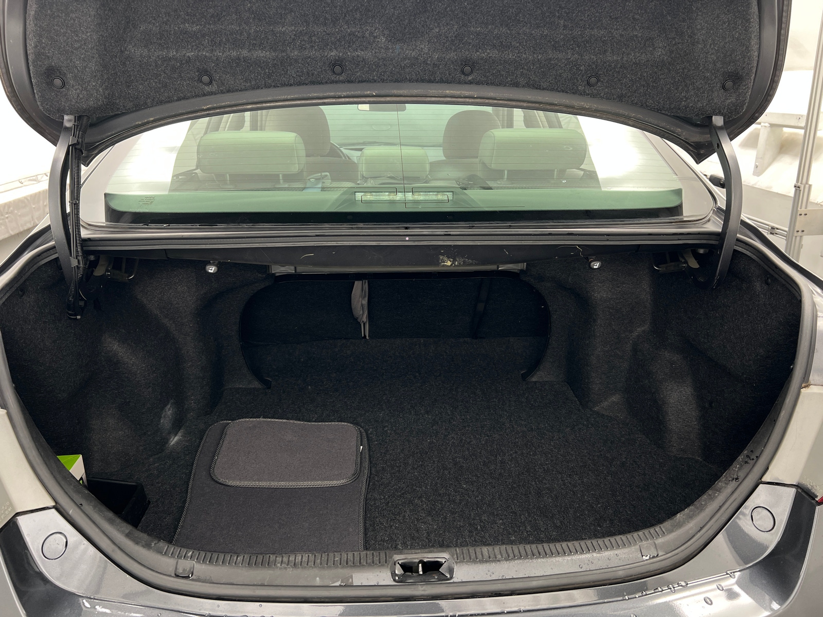Thumbnail: 2011 Toyota Camry - 7