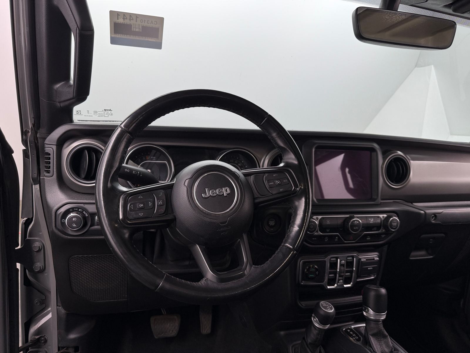 Thumbnail: 2021 Jeep Gladiator - 5