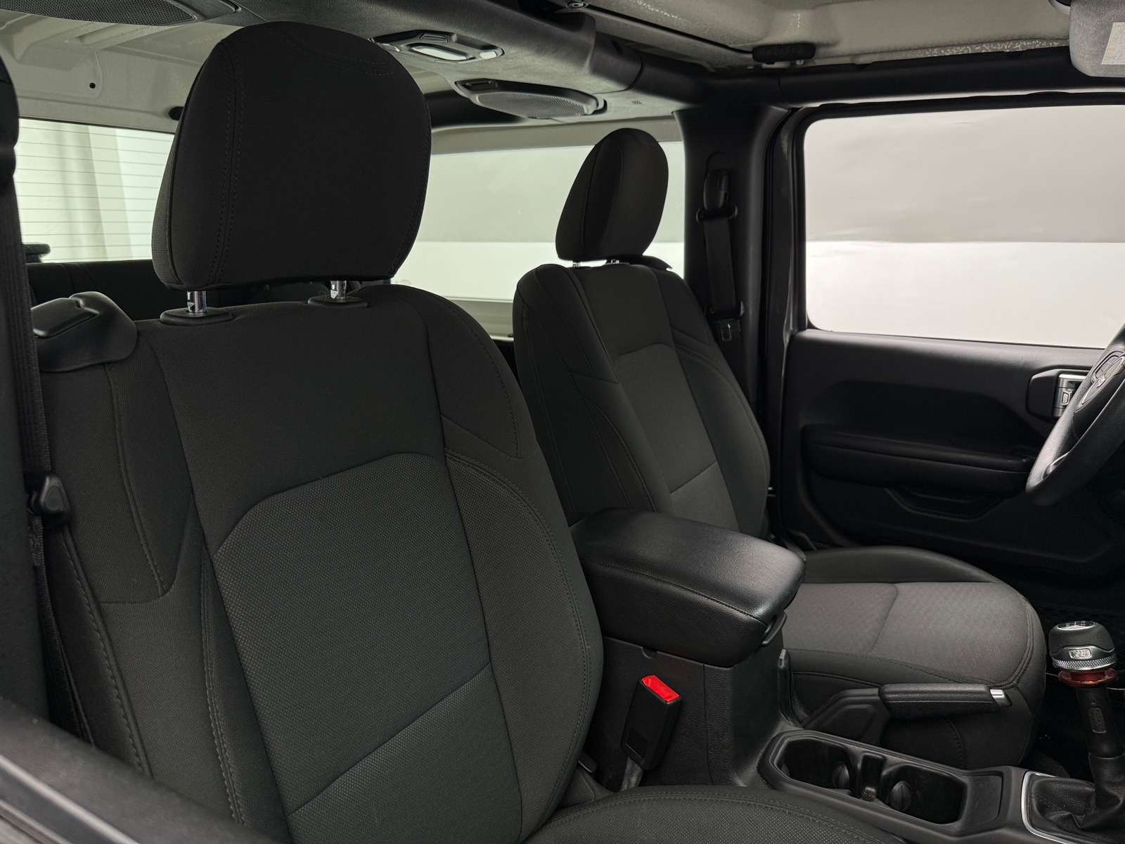 Thumbnail: 2019 Jeep Wrangler - 2