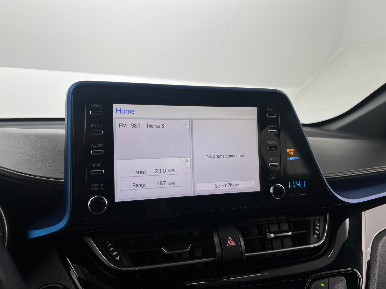 Thumbnail: 2019 Toyota C-HR - 4
