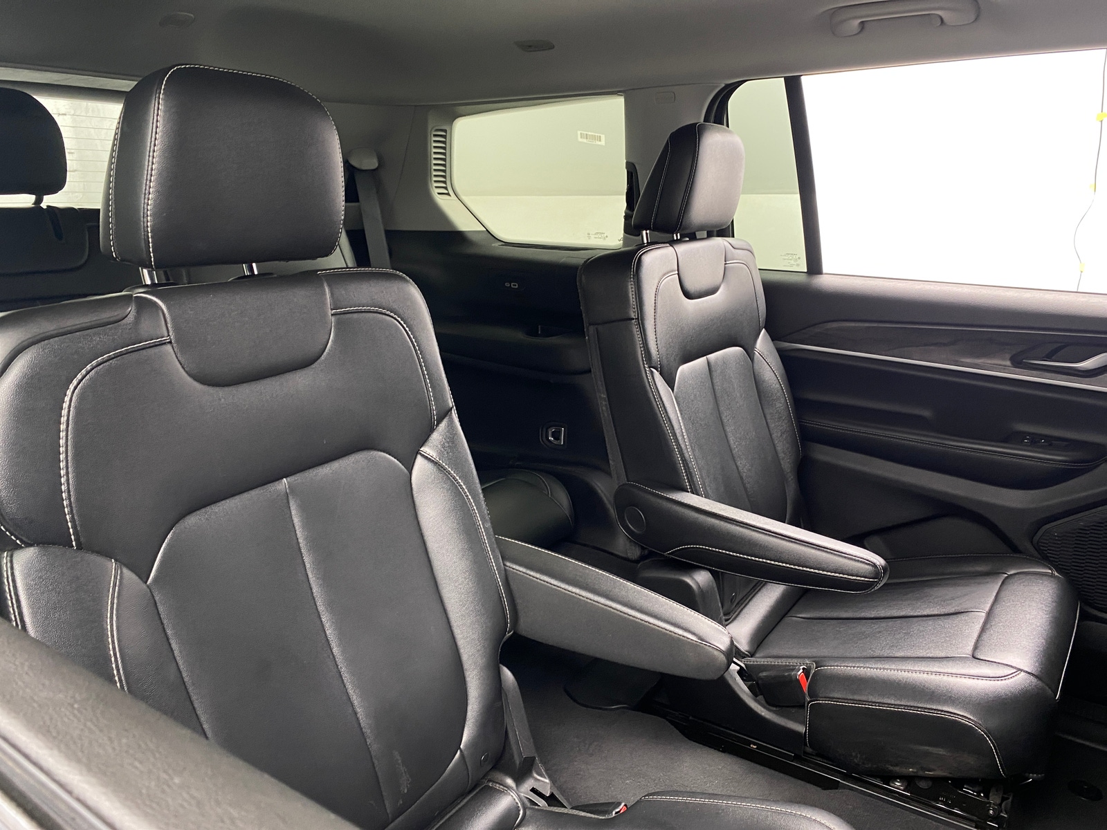 Thumbnail: 2023 Jeep Grand Cherokee L - 5