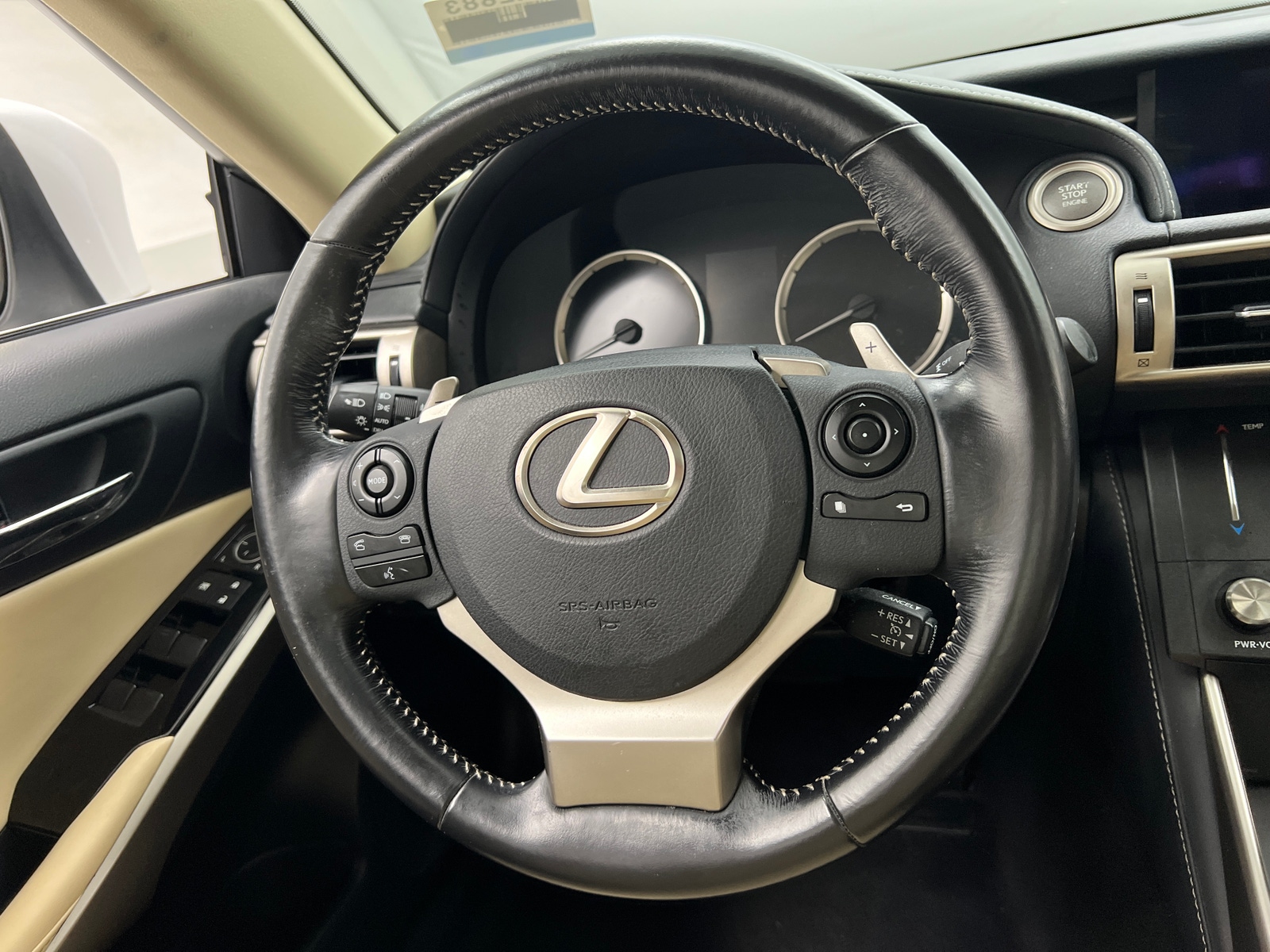 Thumbnail: 2016 Lexus IS - 4
