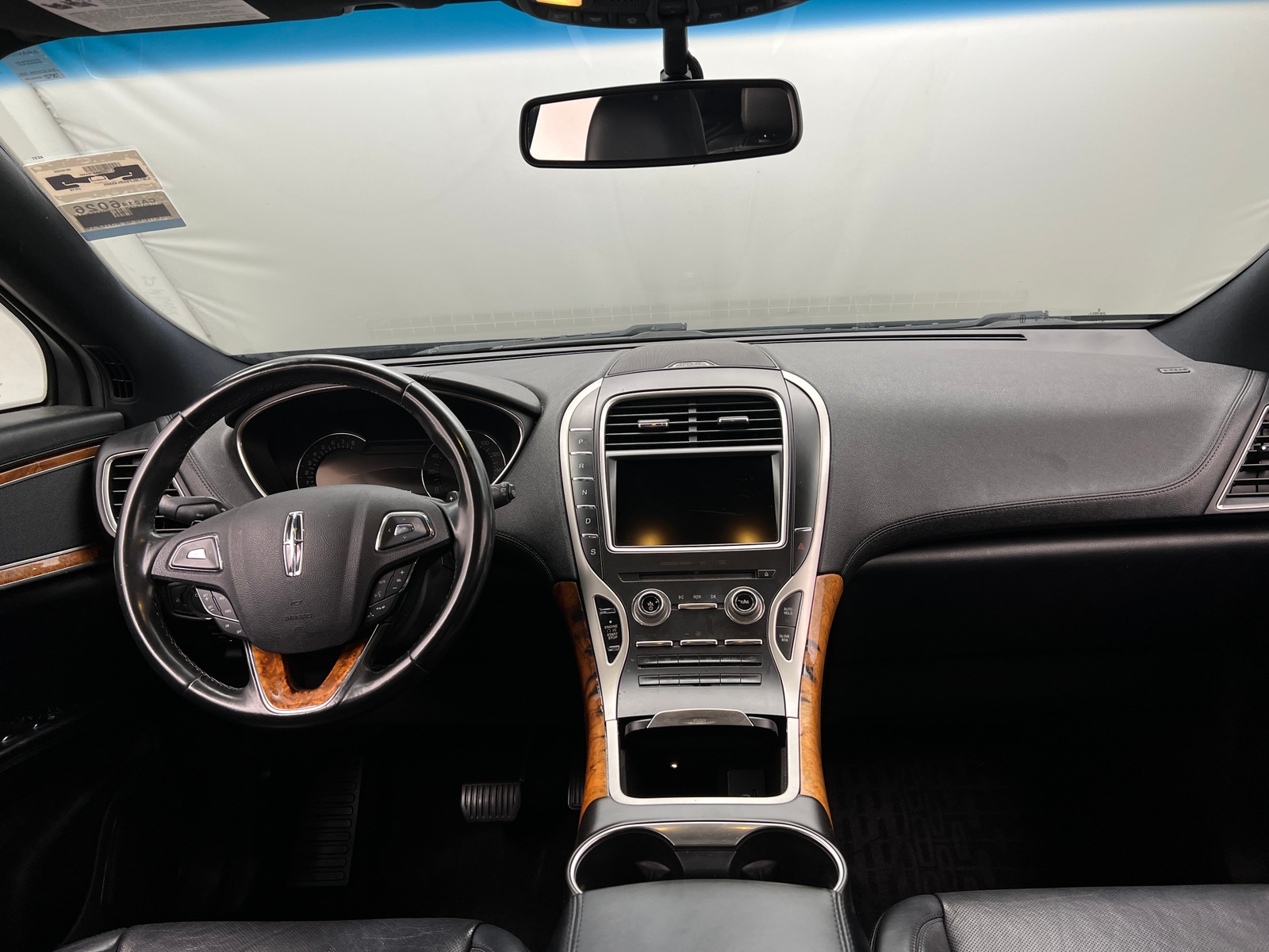 Thumbnail: 2016 Lincoln MKX - 2