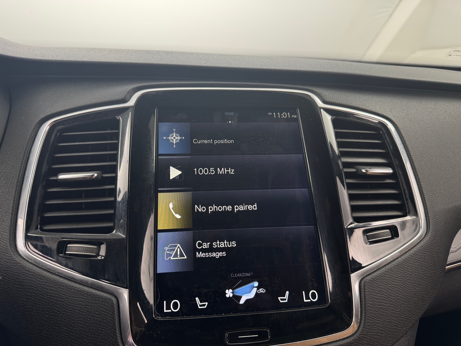 Thumbnail: 2018 Volvo XC90 - 4