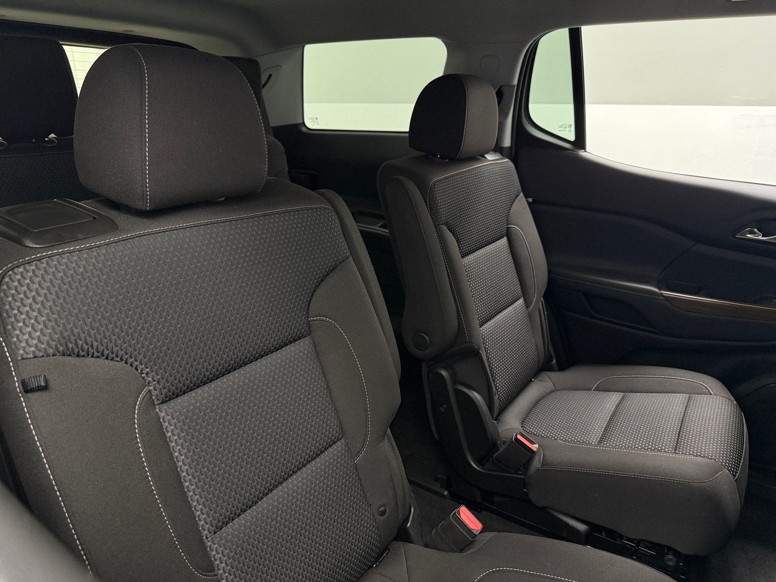 Thumbnail: 2023 GMC Acadia - 6