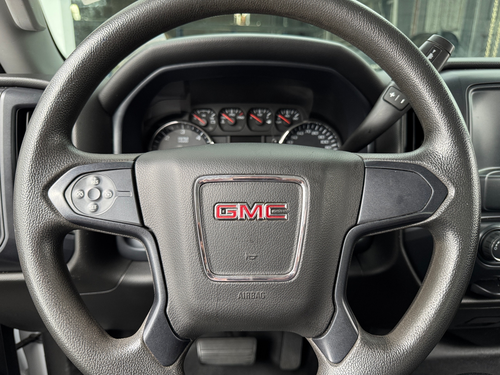 Thumbnail: 2018 GMC Sierra 2500 - 5