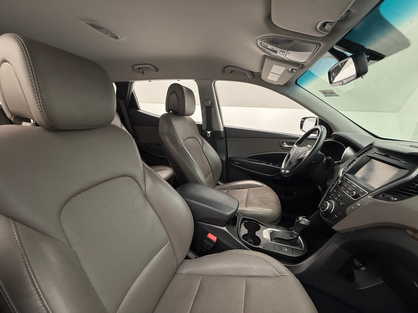 Thumbnail: 2018 Hyundai Santa Fe - 2