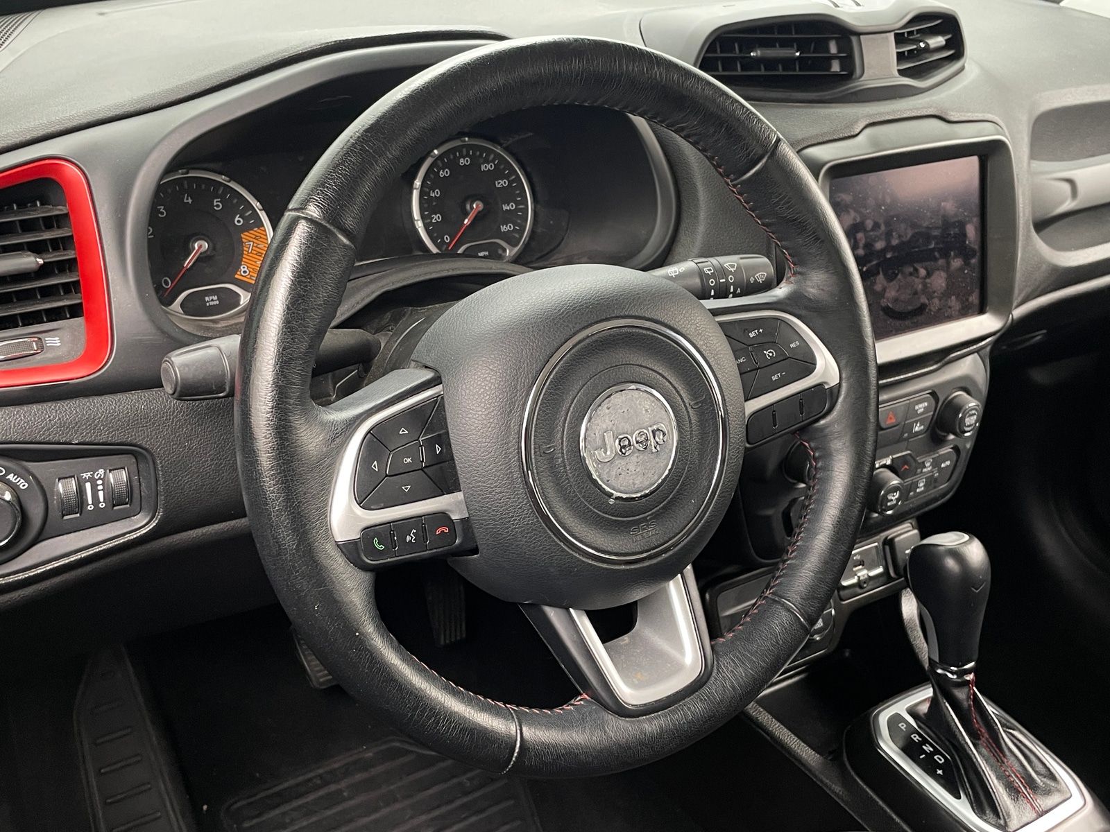 Thumbnail: 2021 Jeep Renegade - 5