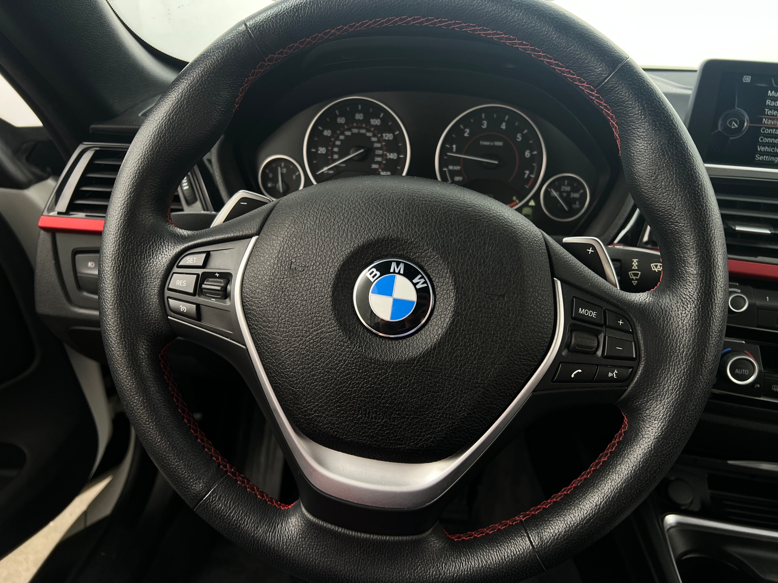 Thumbnail: 2015 BMW 4 Series - 5