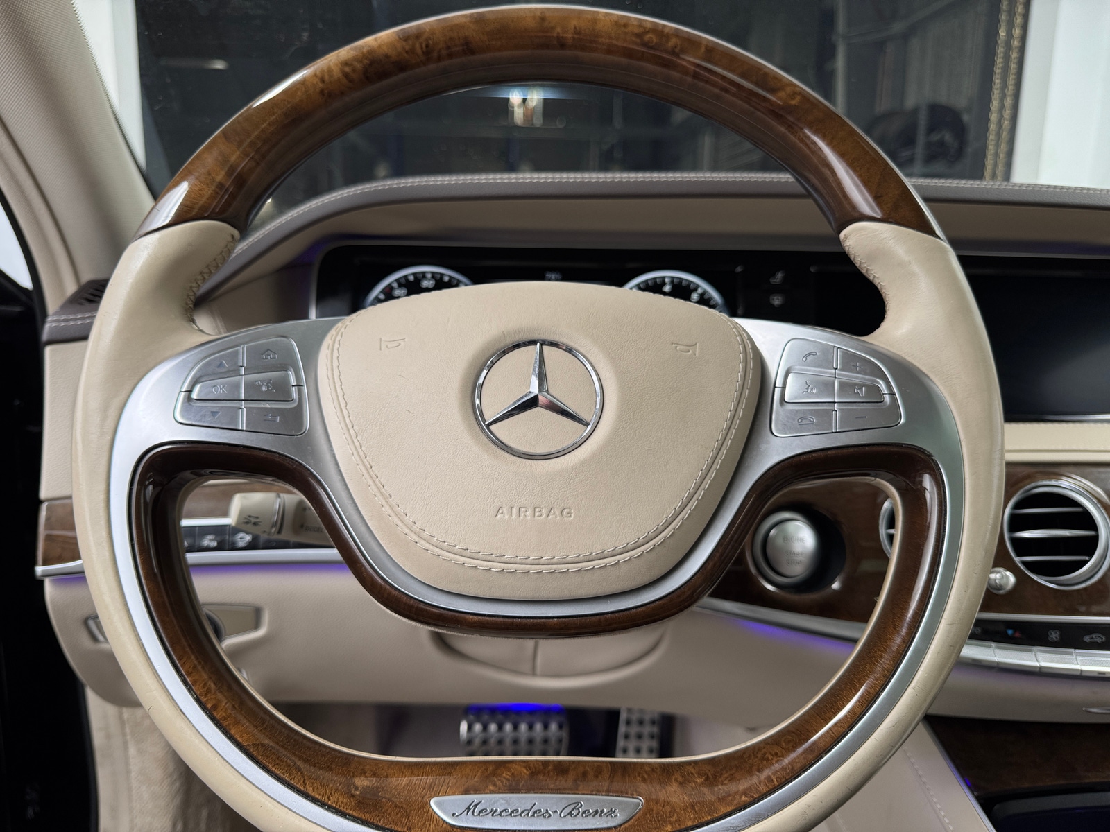 Thumbnail: 2015 Mercedes-Benz S-Class - 4