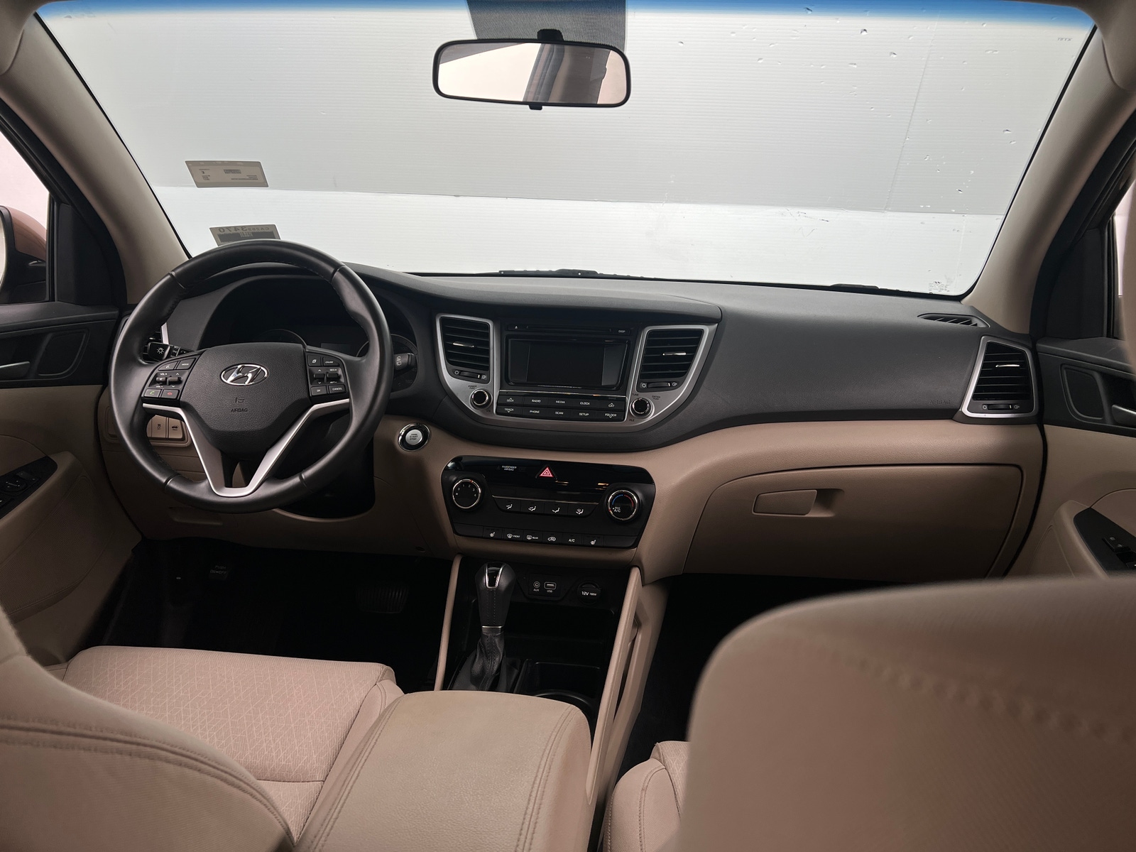 Thumbnail: 2017 Hyundai Tucson - 3