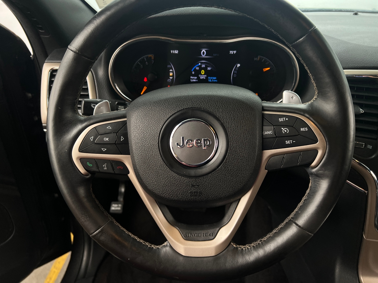 Thumbnail: 2016 Jeep Grand Cherokee - 4