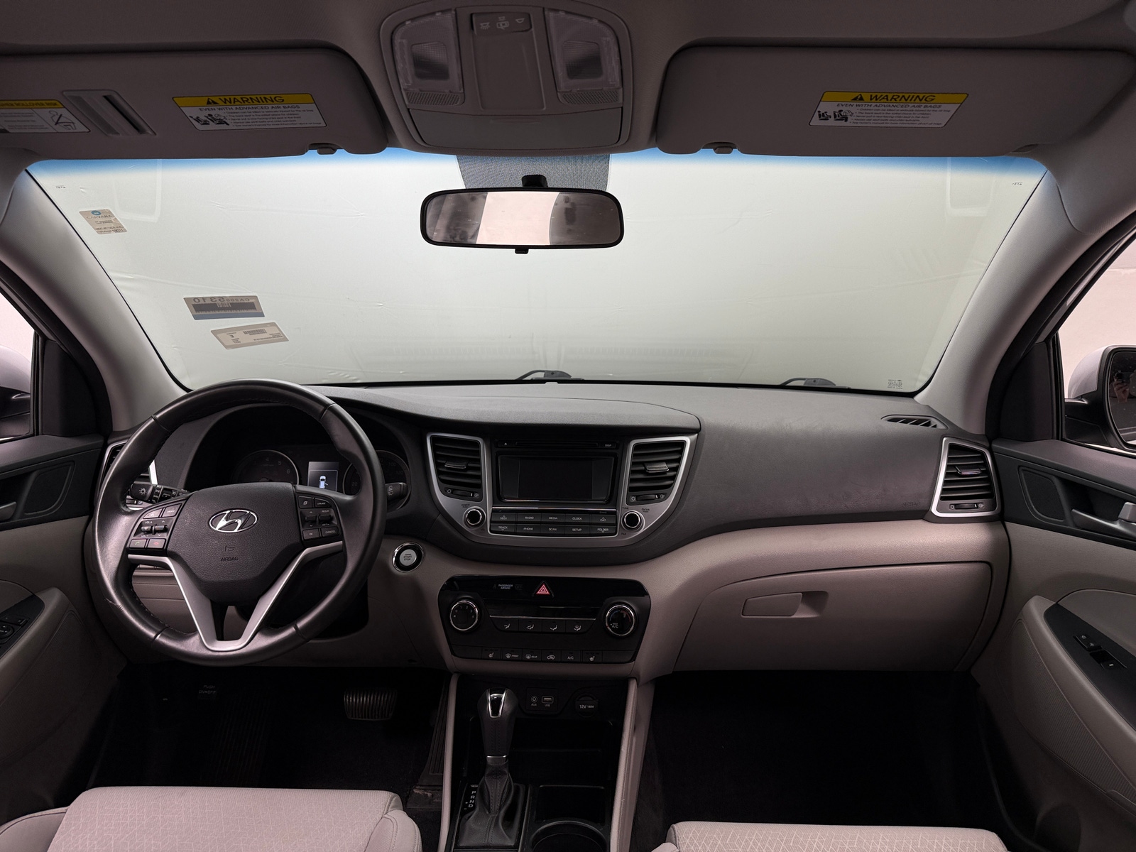 Thumbnail: 2017 Hyundai Tucson - 3