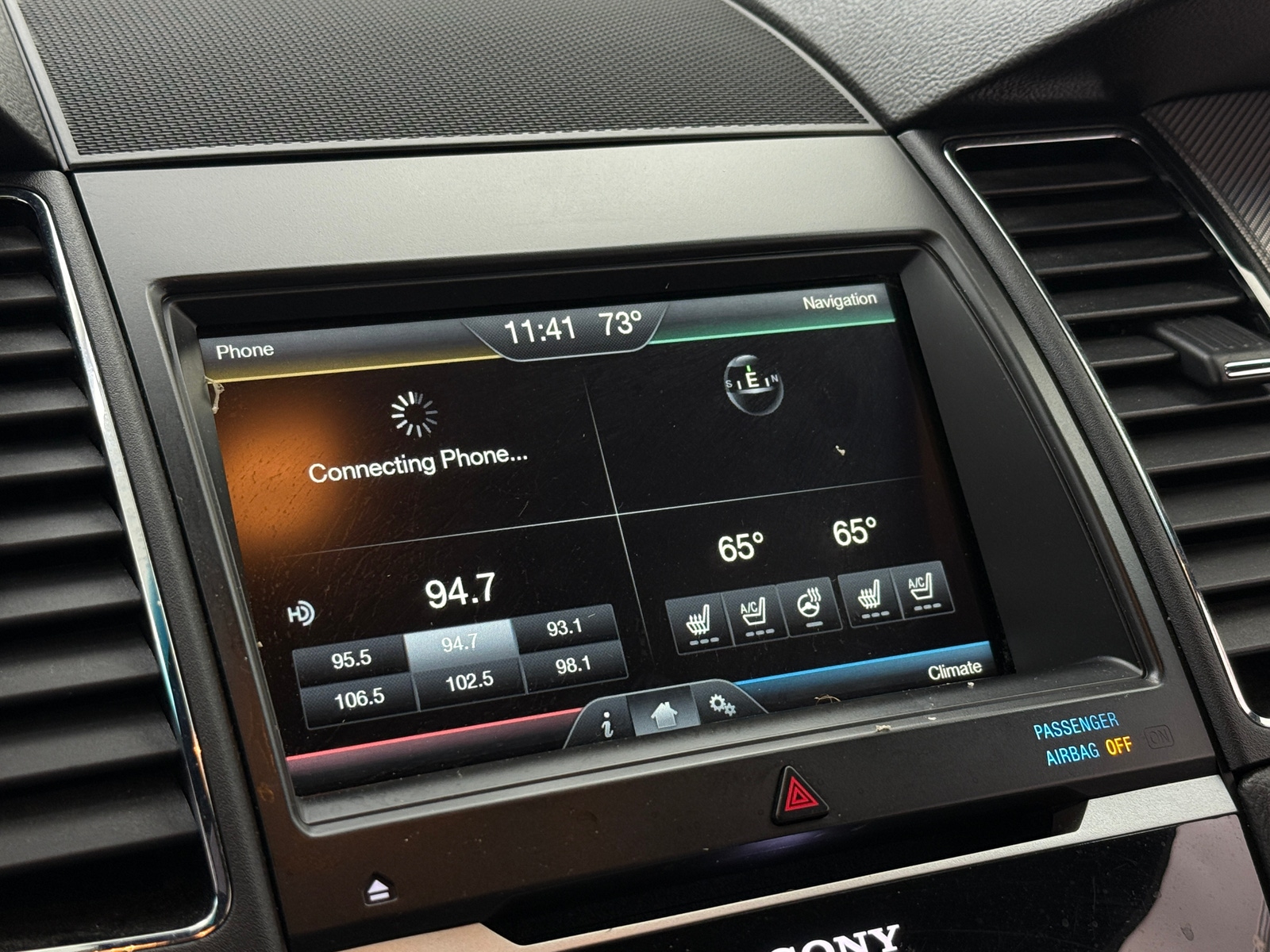 Thumbnail: 2015 Ford Taurus - 3