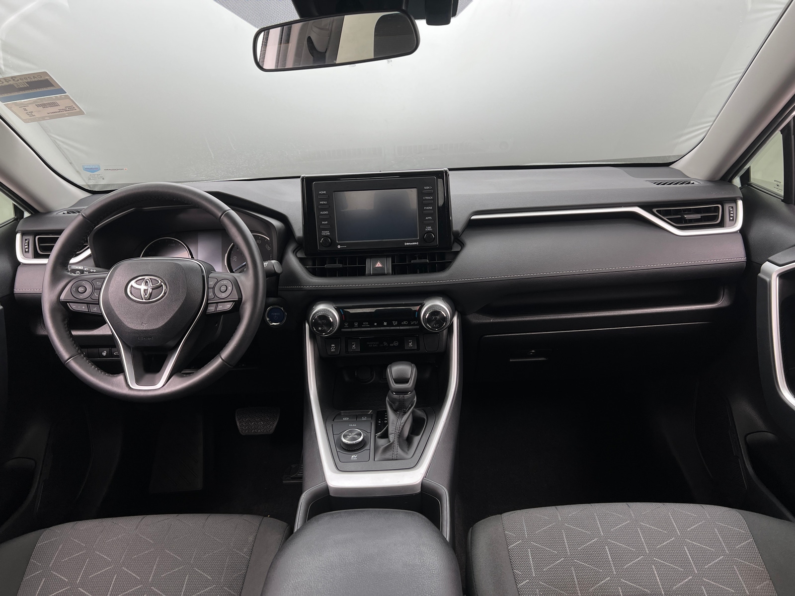 Thumbnail: 2022 Toyota RAV4 - 3