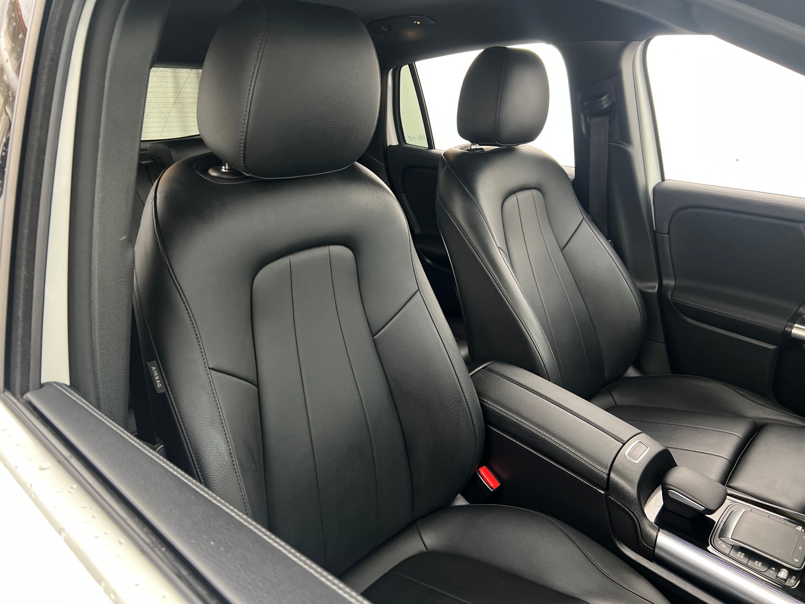 Thumbnail: 2021 Mercedes-Benz GLA - 2