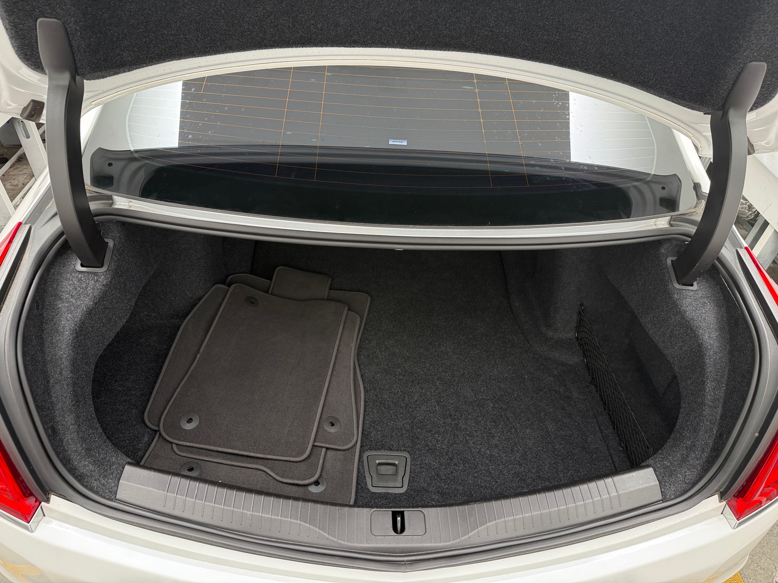 Thumbnail: 2016 Cadillac CT6 - 6