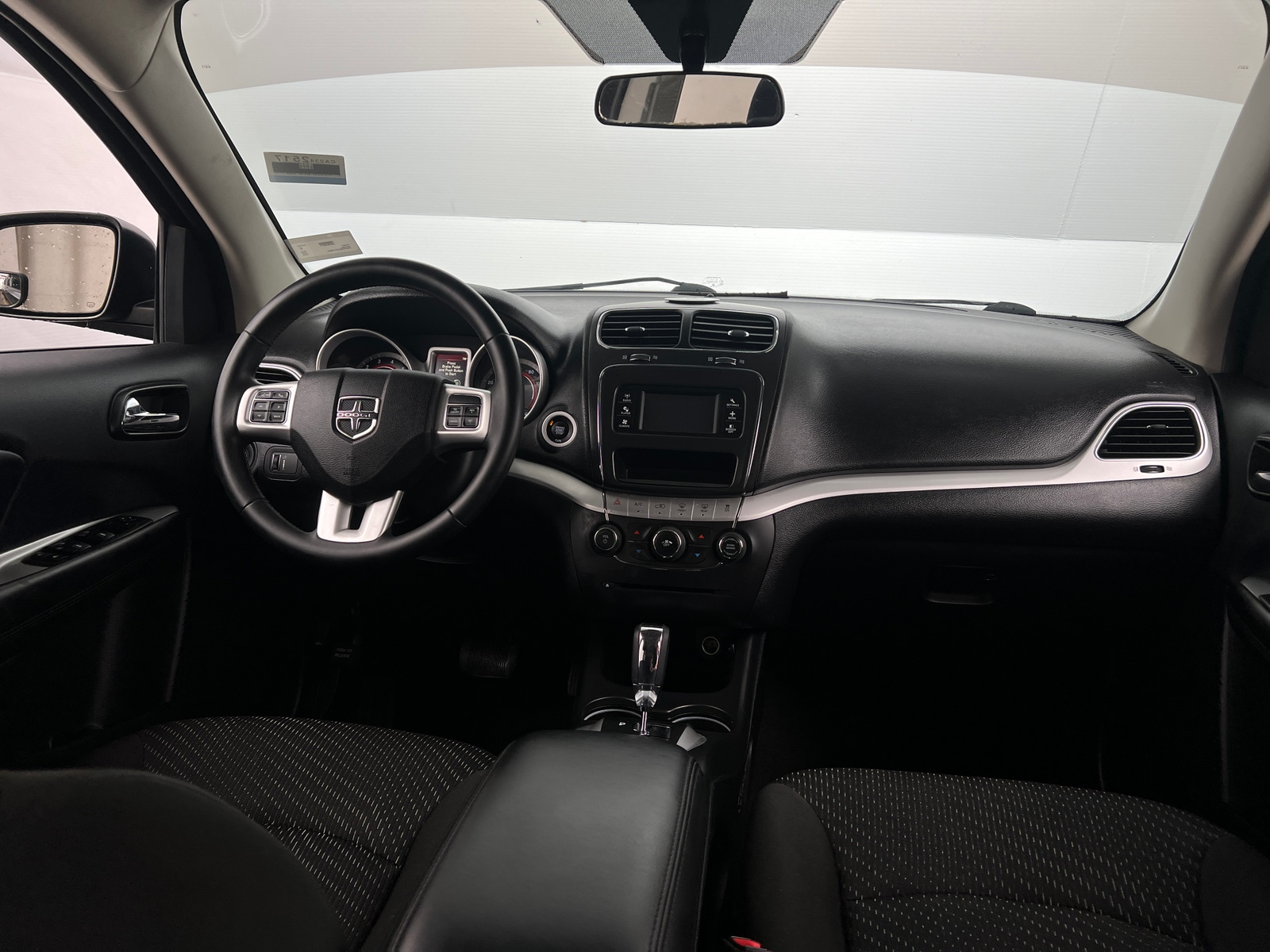 Thumbnail: 2018 Dodge Journey - 3