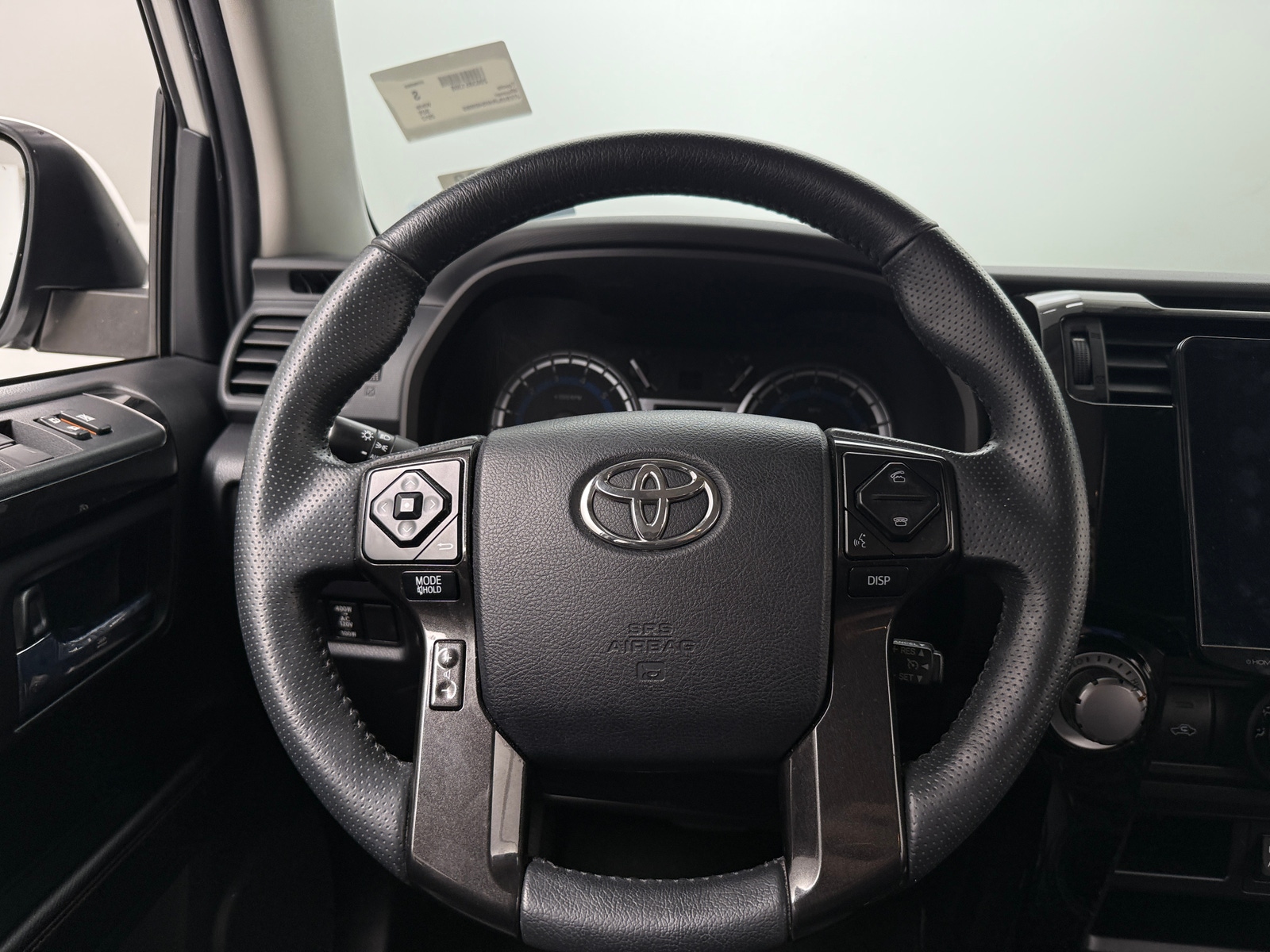 Thumbnail: 2017 Toyota 4Runner - 4