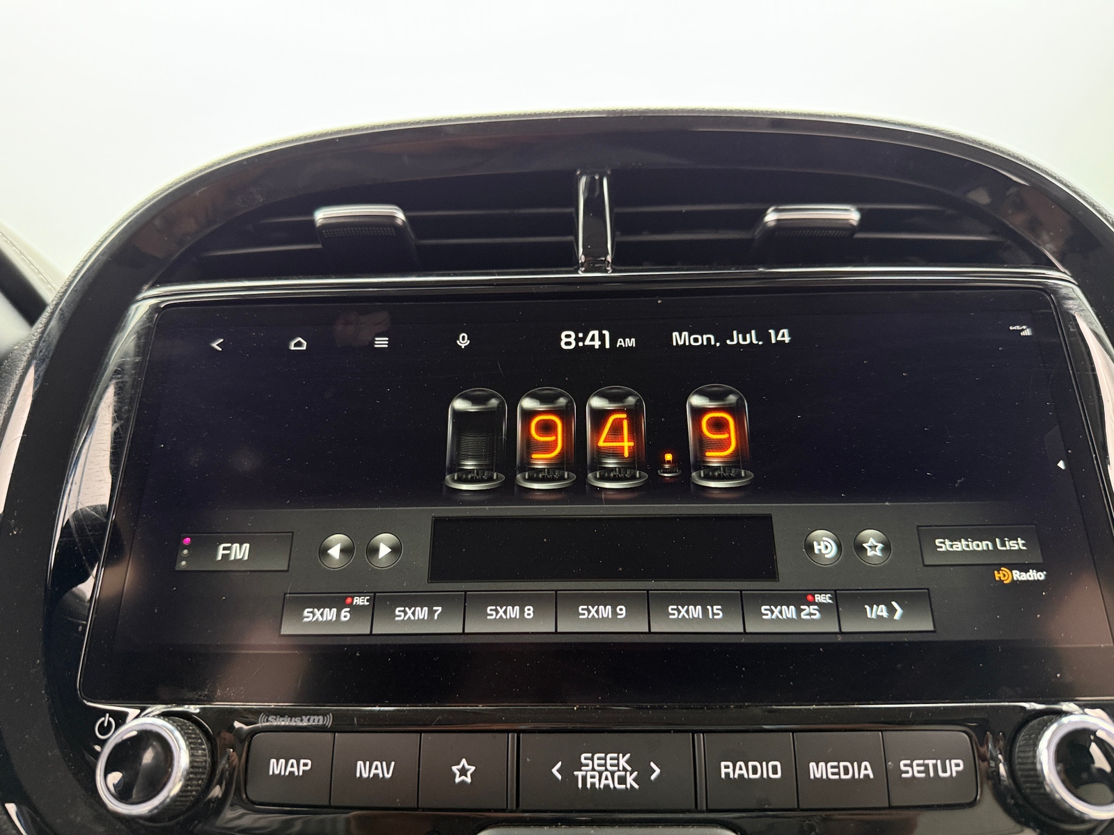 Thumbnail: 2023 Kia Soul - 3