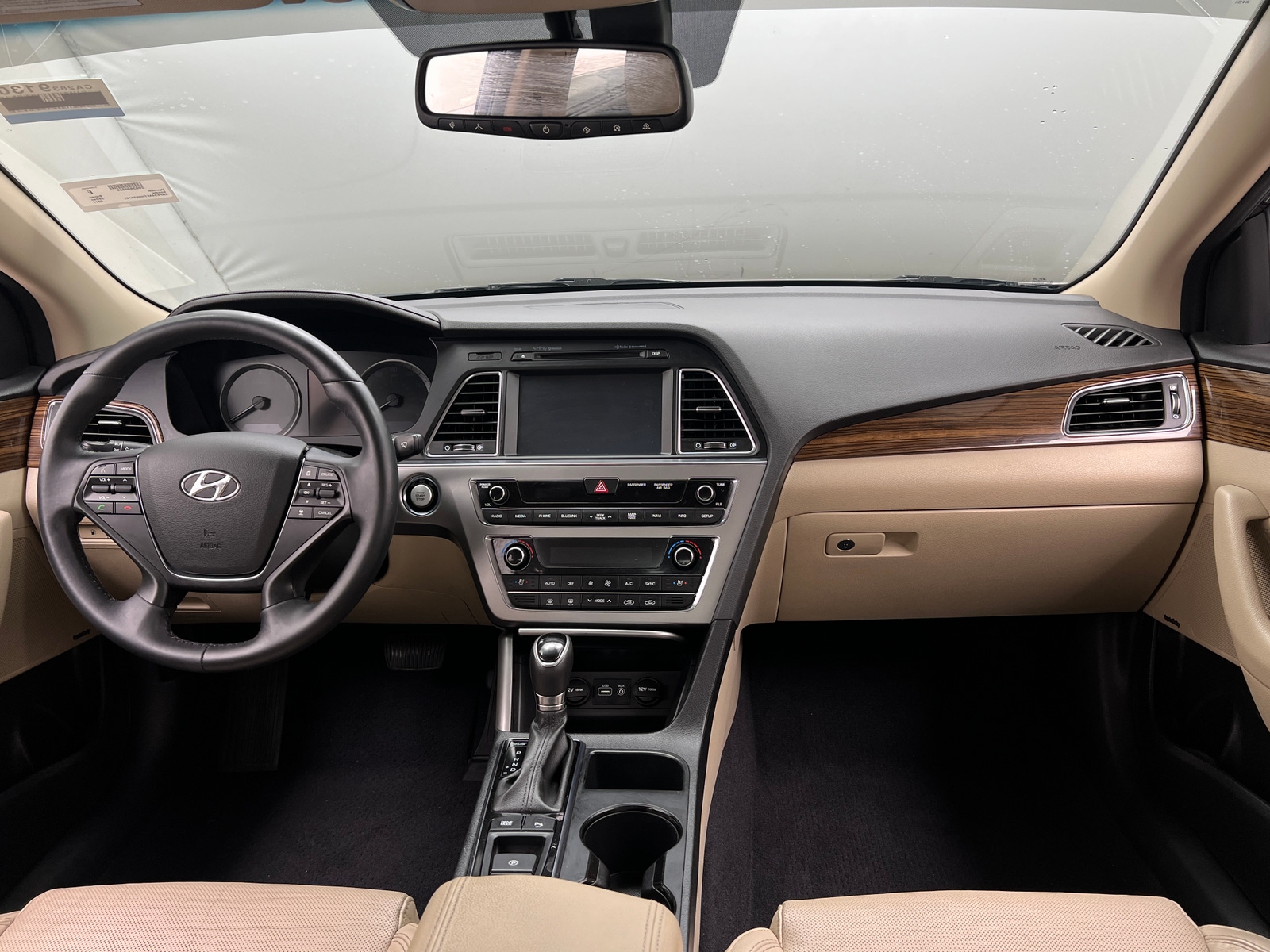 Thumbnail: 2017 Hyundai Sonata - 3
