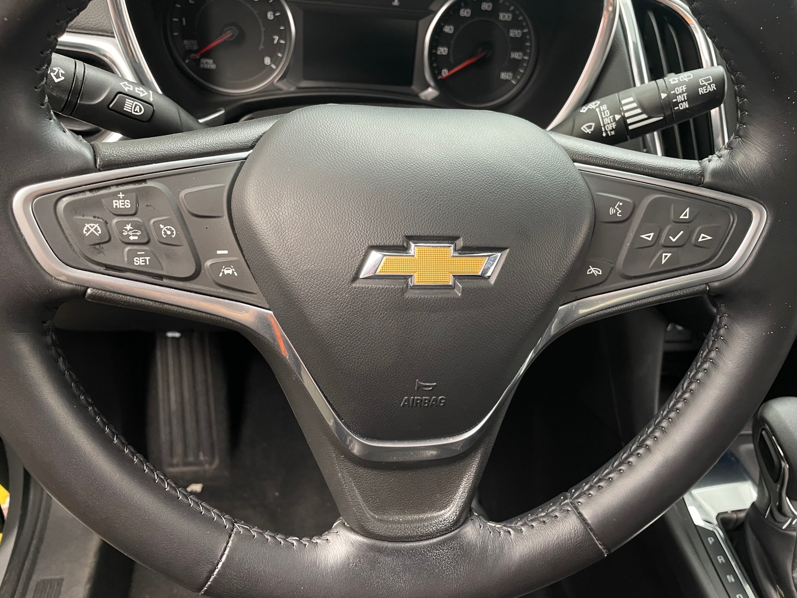 Thumbnail: 2022 Chevrolet Equinox - 5