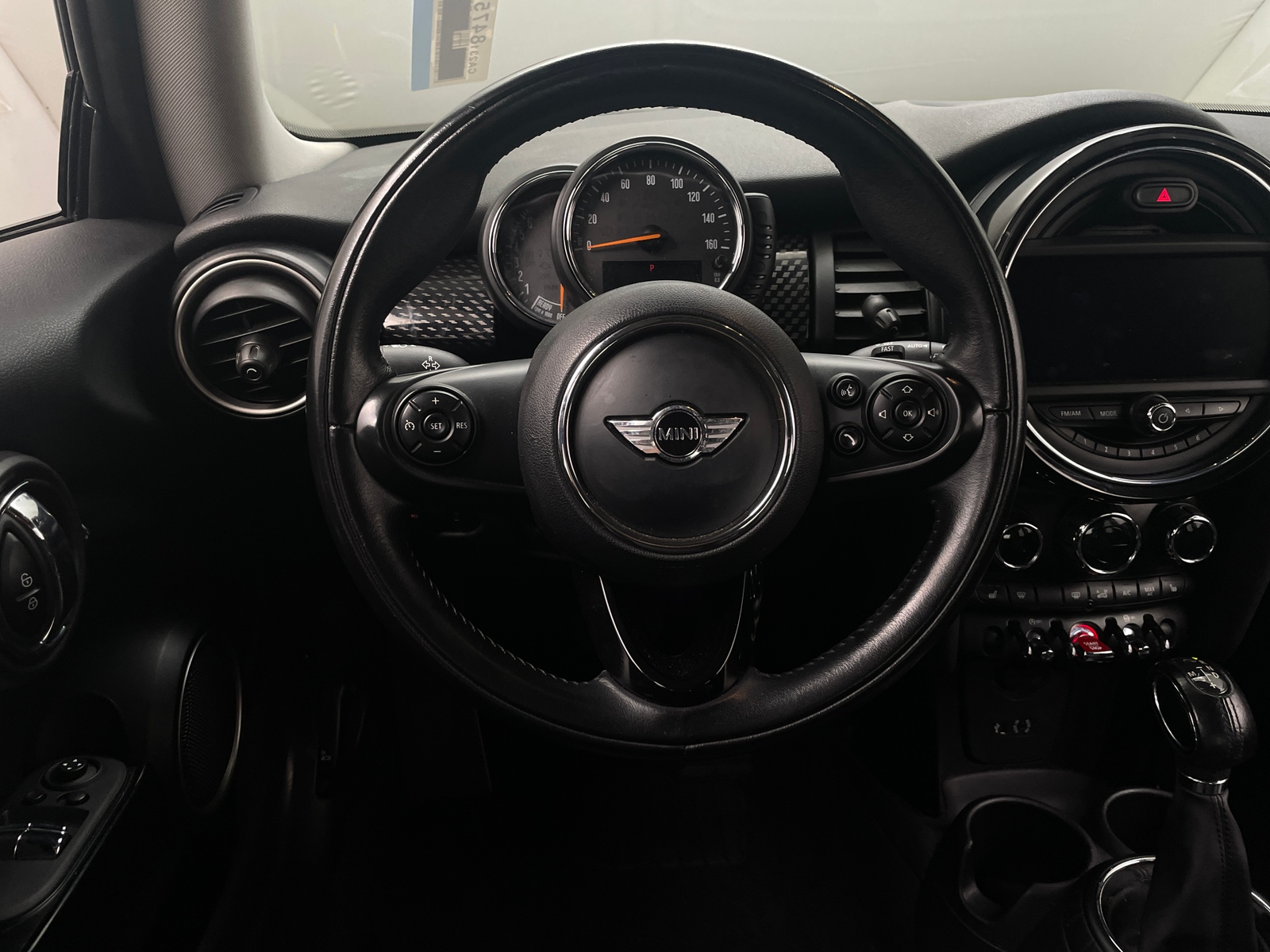Thumbnail: 2014 MINI Cooper Hardtop - 4