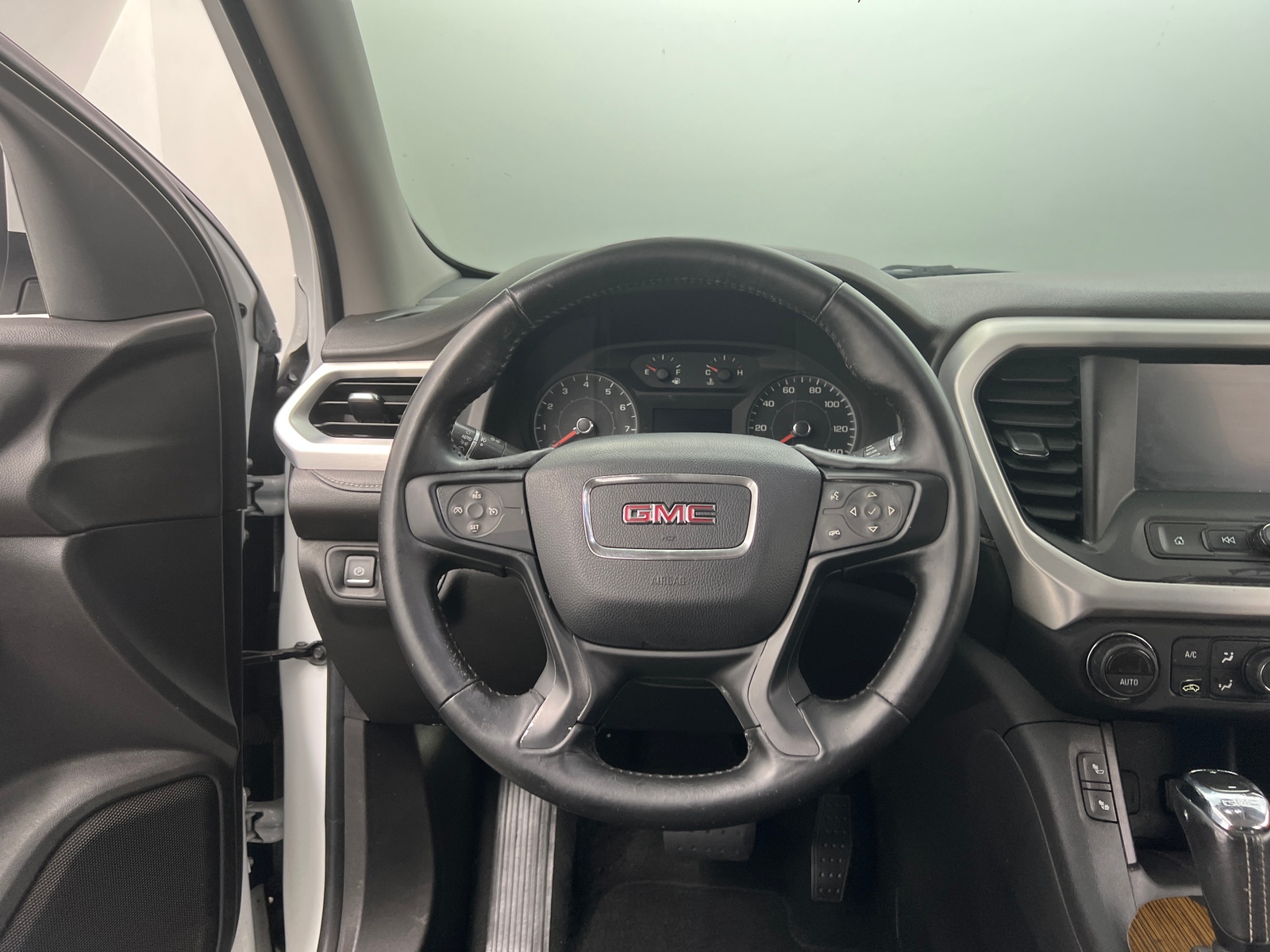 Thumbnail: 2019 GMC Acadia - 5