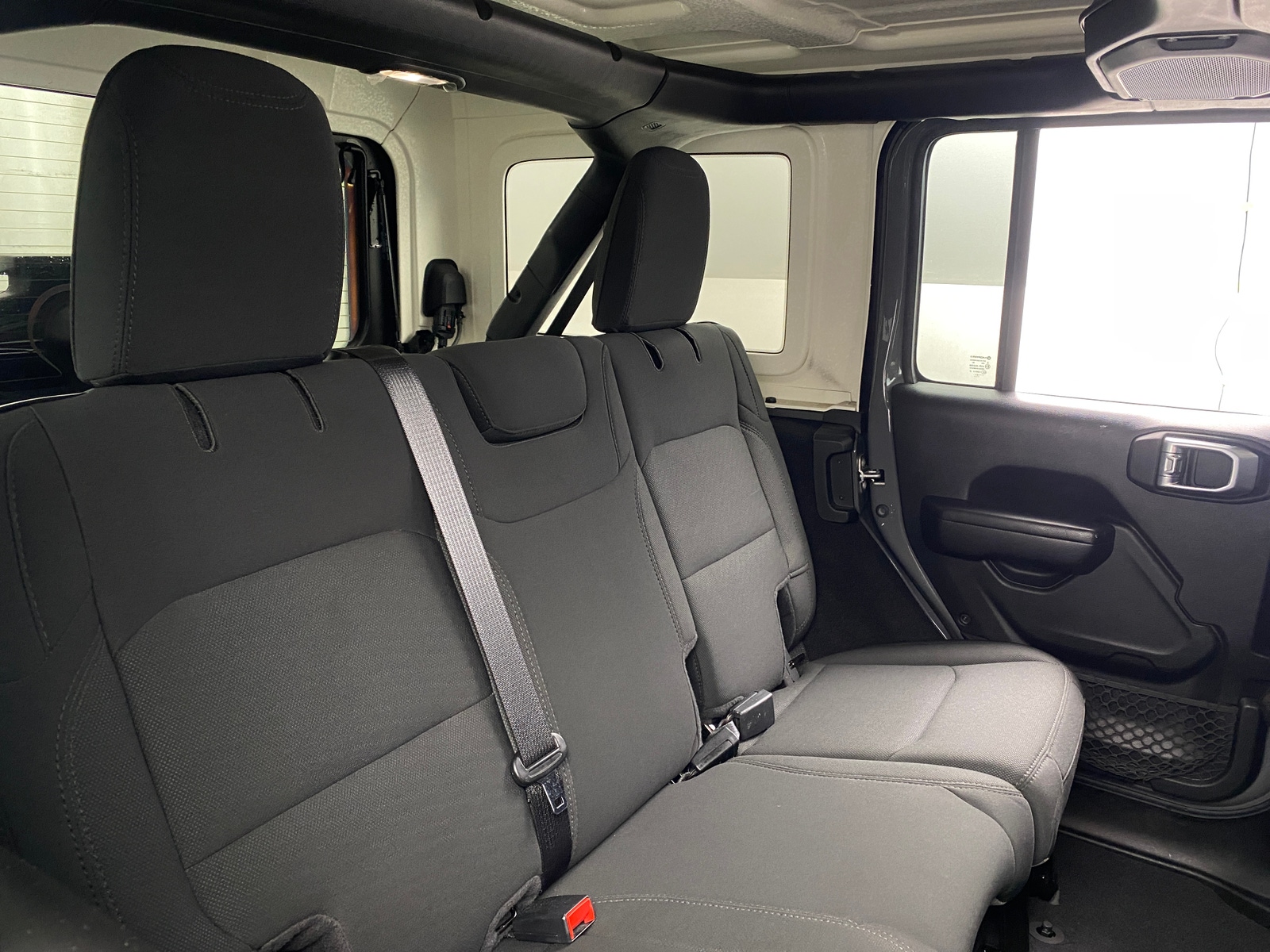 Thumbnail: 2021 Jeep Wrangler - 6