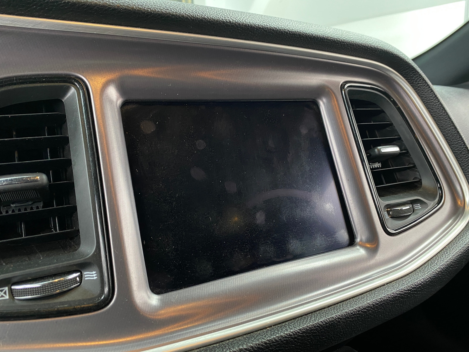 Thumbnail: 2019 Dodge Challenger - 2