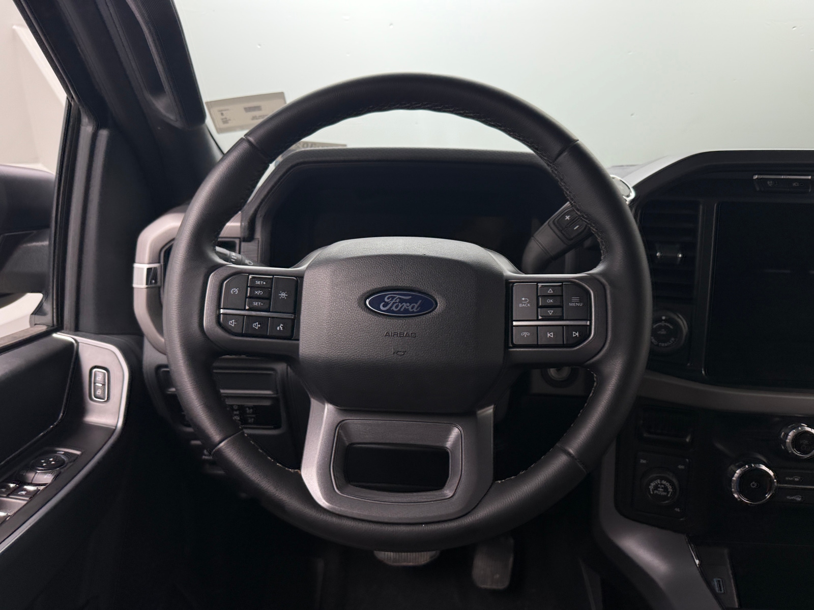Thumbnail: 2024 Ford Econoline - 5