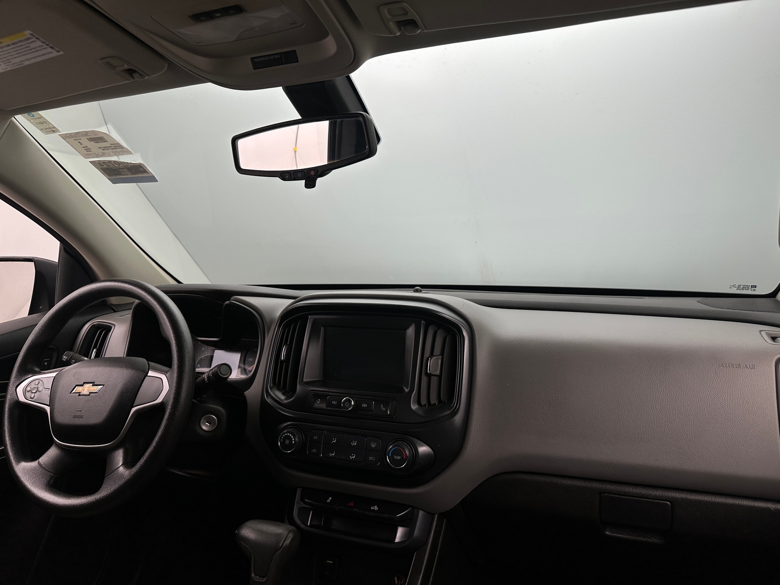 Thumbnail: 2018 Chevrolet Colorado - 3